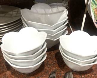 White porcelain lotus bowls