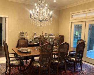 Elegant dining table with 8 chairs