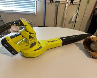 Ryobi Lithium Hybrid Blower