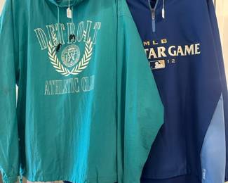 Women's clothing sizes XS-M, brands like North Face, Polo Ralph Lauren, Tory Burch, Donna Morgan, Eddie Bauer