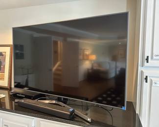 Samsung TV UN65RU740DF, Hisense soundbar HS214
