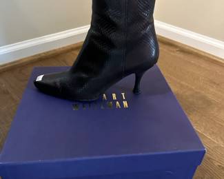 Women's shoes size 7-7.5, brands like Stuart Weitzman, Ugg, Cole Haan