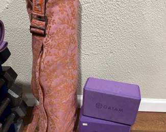 Gaiam essential blocks