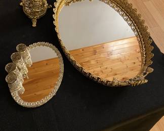 Vintage Gold Filagree Floral Glass Holder with glass
Vintage Lipstick Holder Gold Filigree Vanity
Vintage 24K Gold Plated Stylebuilt
Accessories Oval Mirrored Vanity Tray
Tassel