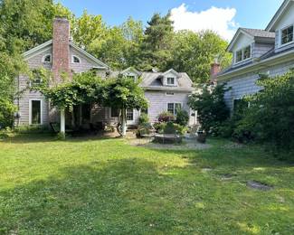 One of Aurora’s Century Homes circa 1820