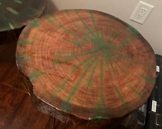 Buy it now - Handmade table $45
19 “tall 18 “round