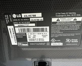 LG Model 43LH5700-UD TV. Photo 2 of 2. 