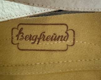Vintage Bergfreund German Lederhosen. Size 46. Photo 3 of 3. 