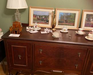 Photos of Amish people and their daily lives…