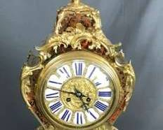 19C Louis XVI Style Guilt Boulle Bracket Mantle Clock, Surmounted By An Urn, Excellent Condition 