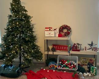 Christmas Tree Decor Bonanza 