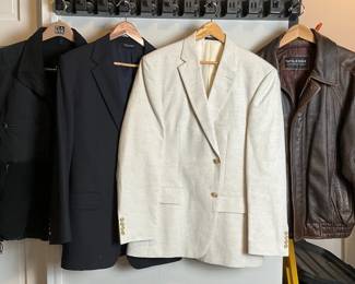 4 Mens Jackets L  North Face, Jos A Bank, Wilsons leather 