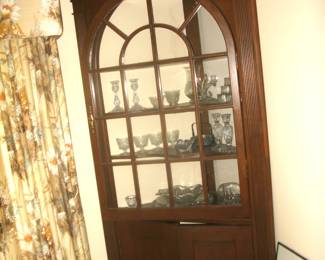 corner cabinet  BUY IT NOW $125.00