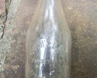 Hough's Harpers Ferry, WV Milk Bottle