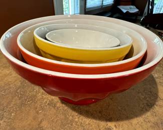 Kitchen bowls