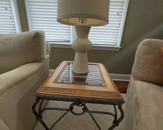 side table, cream lamp