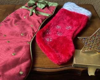 2 Stockings And 1 Star Sticking Holder
