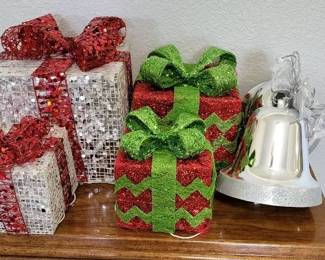 Lightup Christmas Gift Boxes Ahmed Silver Bells