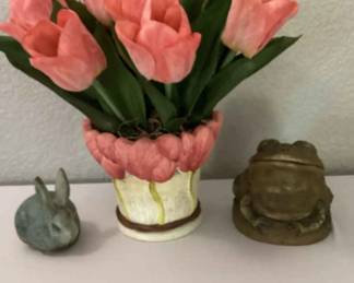 Tulip Flower Pot Frog Rabbit Outside Decor
