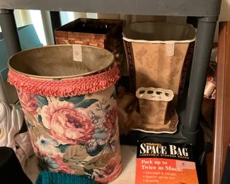 Wastebasket, space bag, bathroom items