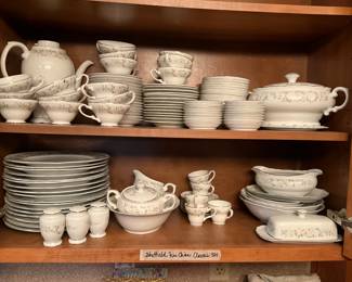 Sheffield Fine China - Classic 501
