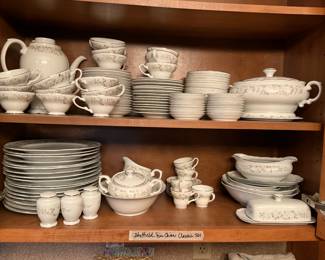 Sheffield Fine China - Classic 501