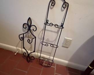 Two plate display racks