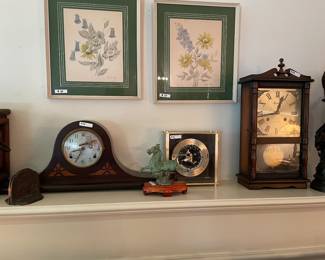 Mantle clocks 