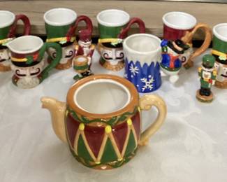 Christmas Mugs And Tea Pot