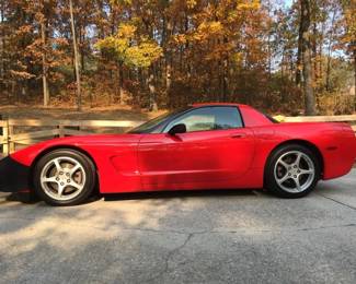 2000 Chevy Corvette  VIN: 1G1YY12G4Y5130429