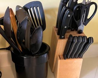 Kitchen utensils and knife block