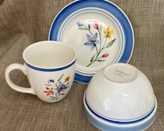 Thompson Pottery "Eliesse" dishes