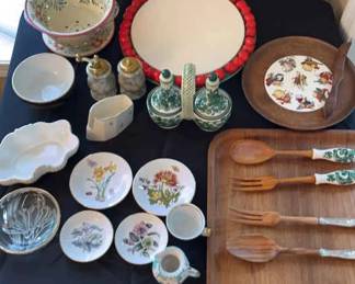 Ceramics And Wood Dining Utensils