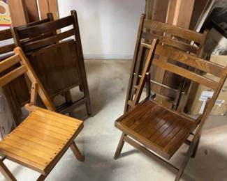 5 Wooden Folding Chairs