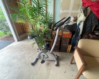 Exercise bike 