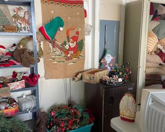 Tons of nice vintage Christmas decorations , dorm fridge 