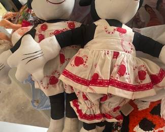 Vintage stuffed large Mickey and Minnie Disney. These portray the early design of Mickey and Minnie 