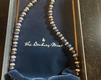 danbury mint jewelry 