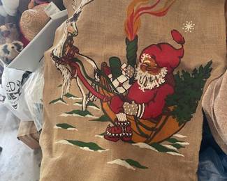 Burlap Christmas deco