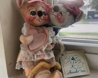 Annalee dolls 