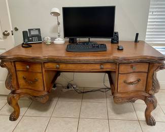 Michael Amini Desk $600