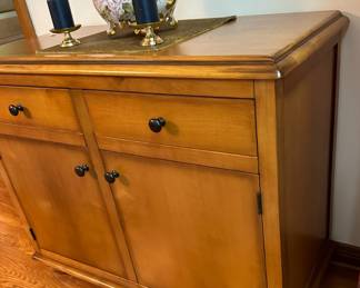 POTTERY BARN Laurel Console Table