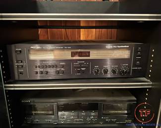ROTEL RX-1010 Receiver