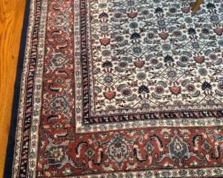 India Handmade Wool Pile Area Rug (8' x 4')