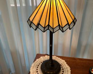 Vintage SLAG and Stained-Glass Leaded Table Lamp