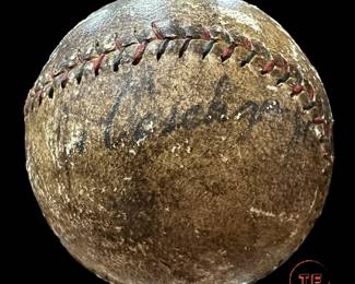1933 BOSTON BRAVES Signed Baseball