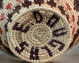 1990s EVELYNE DOUGLAS WILLIAMSON Yupik Eskimo "EYE DAZZLER" Split Weave Coiled Basket 