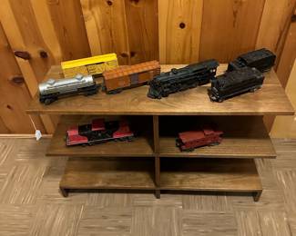 Vintage LIONEL Trains