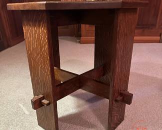 Arts and Crafts Style STICKLEY Era Quarter Sawn Oak Octagon Keyed Side or Tabouret Table