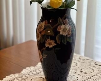 Denmark ROYAL COPENHAGEN (279 137) Apple Blossom on Cobalt Blue Vase